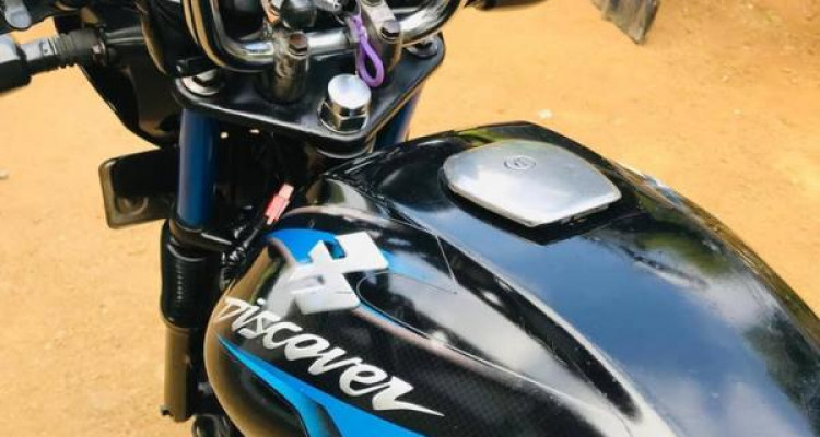 BAJAJ DISCOVER 135 2009