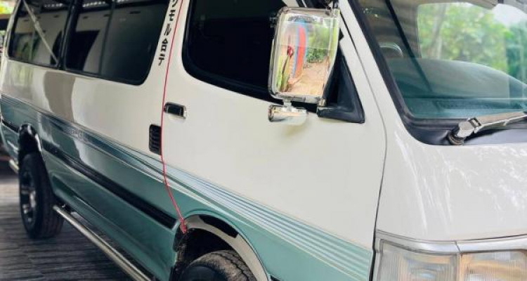 TOYOTA HIACE 1992