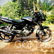 BAJAJ PULSAR 150 2015