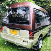 NISSAN VANETTE 1993