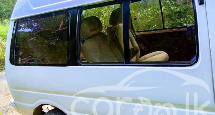 NISSAN VANETTE VX 1992