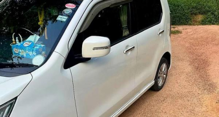 SUZUKI WAGON R STINGRAY 2014