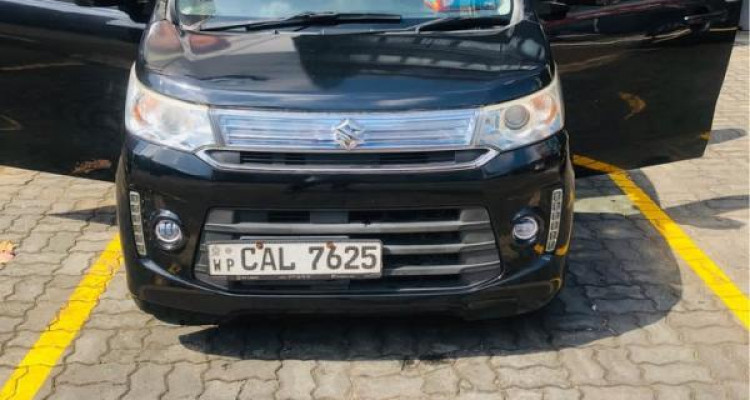 SUZUKI WAGON R STINGRAY 2014