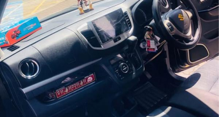 SUZUKI WAGON R STINGRAY 2014