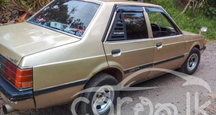 MITSUBISHI LANCER BOX 1982
