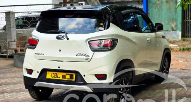 MAHINDRA KUV100 2020