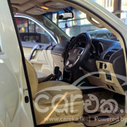 TOYOTA LAND CRUISER PRADO 150 2015
