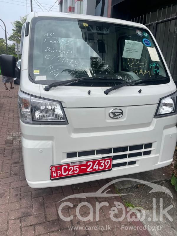 DAIHATSU HIJET 2023