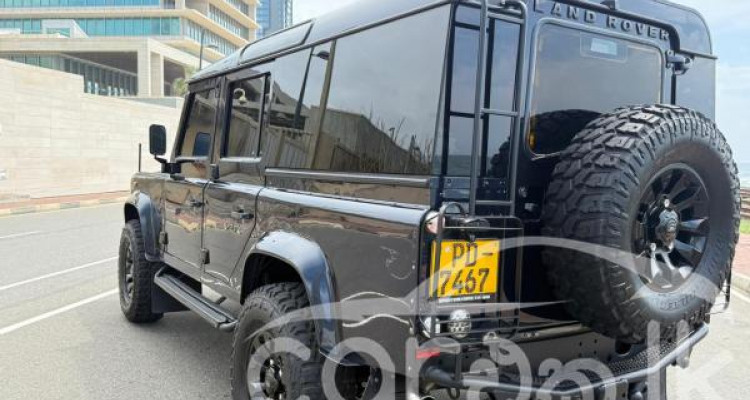 LAND ROVER DEFENDER 2008