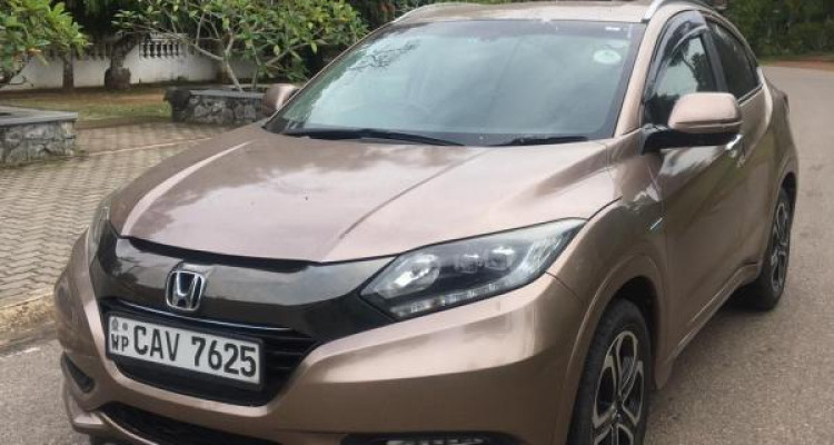 HONDA VEZEL 2016