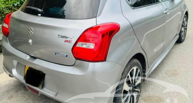 SUZUKI SWIFT RS 2017
