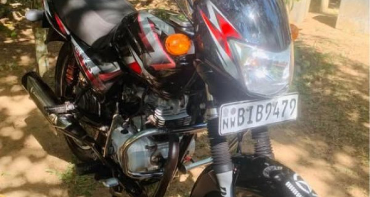 BAJAJ CT100 2019
