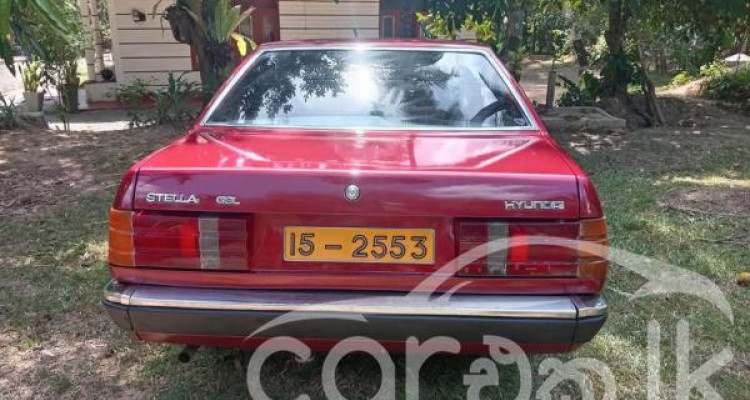 HYUNDAI STELLAR 1987