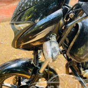 BAJAJ PULSAR 150 2017