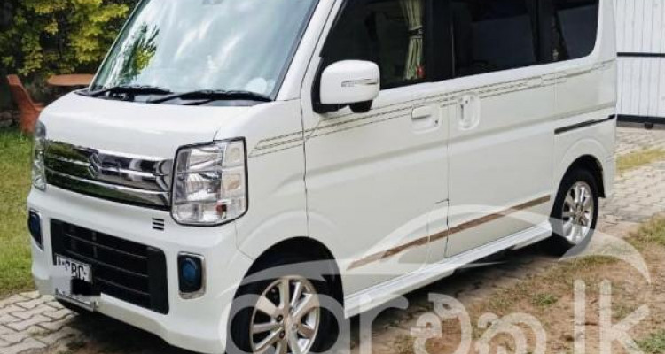 SUZUKI EVERY WAGON 2017