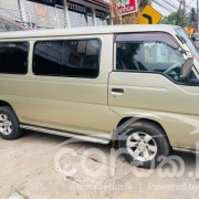 NISSAN CARAVAN 1998