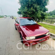 MAZDA FAMILIA 323 1988