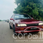 MAZDA FAMILIA 323 1988