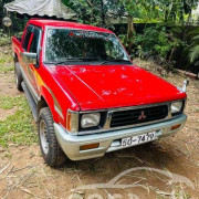 MITSUBISHI L200 1988
