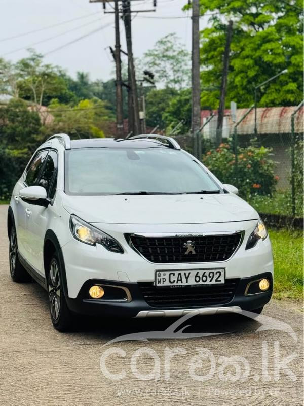 PEUGEOT 2008 2017