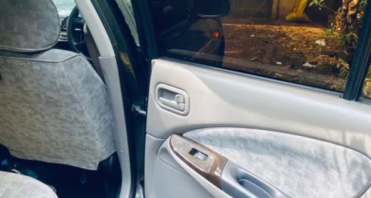 NISSAN SUNNY N16 2001