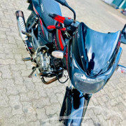 BAJAJ PULSAR 150 2017