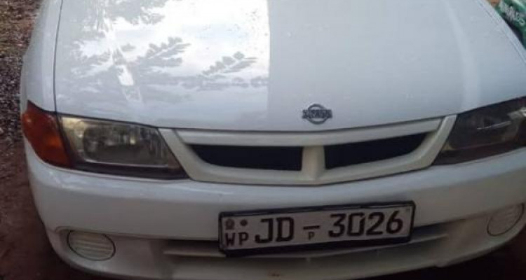 NISSAN WINGROAD 2004