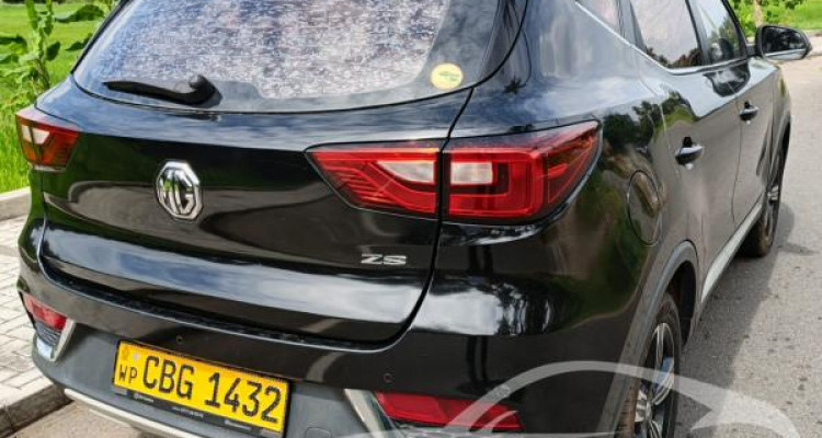 MG ZS 2019