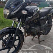 BAJAJ PULSAR 150 2017