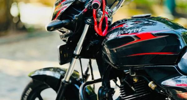 BAJAJ DISCOVER 135 2010