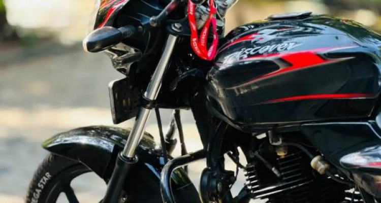 BAJAJ DISCOVER 135 2010