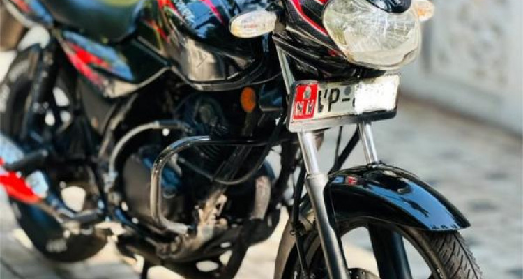 BAJAJ DISCOVER 135 2010