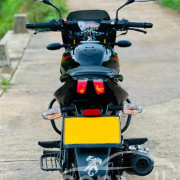 BAJAJ PULSAR 150 2017
