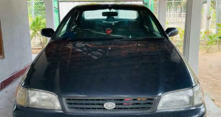 TOYOTA CORONA 1995