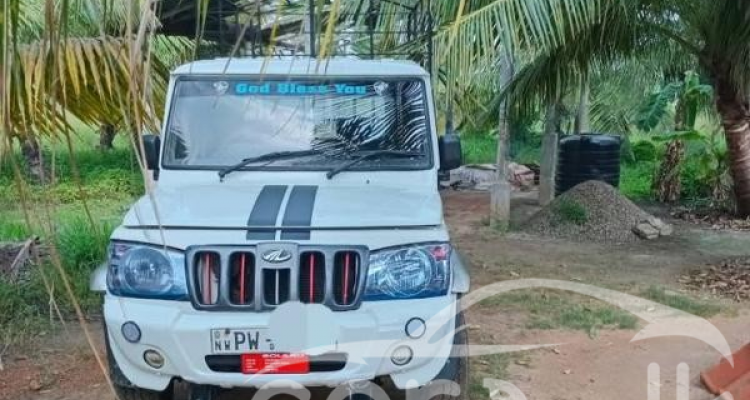 MAHINDRA BOLERO 2013