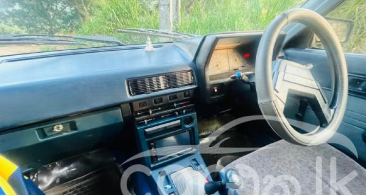 TOYOTA CORONA AT140 1984