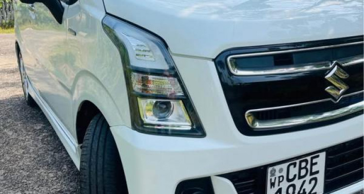 SUZUKI WAGON R 2018