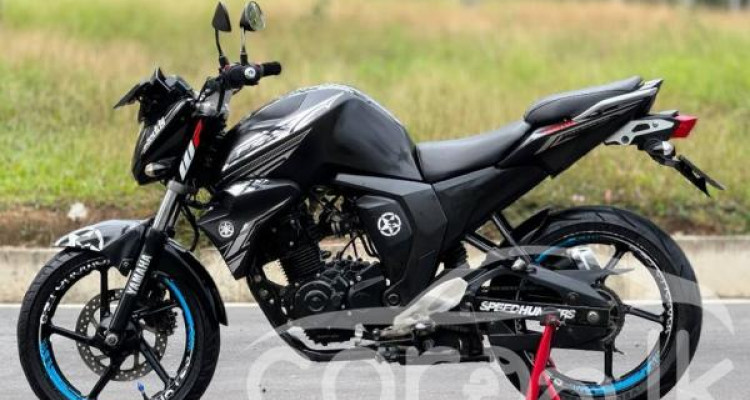 YAMAHA FZ 2018