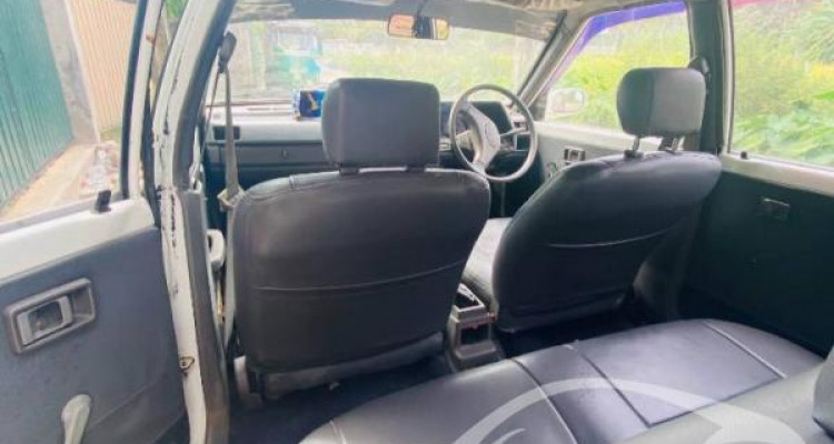 NISSAN AD WAGON 1987