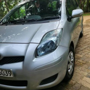 TOYOTA VITZ 2008