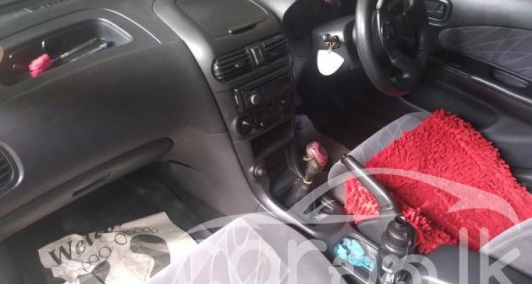 NISSAN WINGROAD 2001