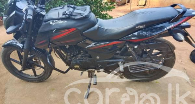 BAJAJ PULSAR 150 2017