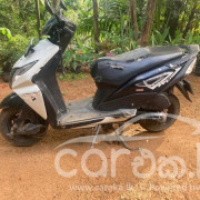 HONDA DIO 2015