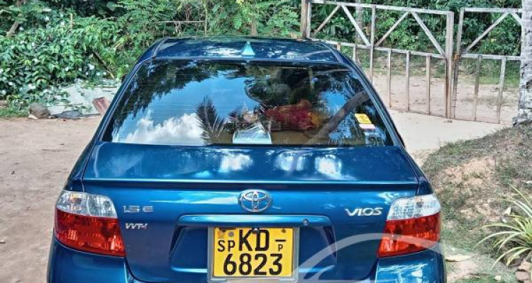 TOYOTA VIOS 2003
